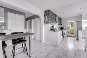 Photo 23- click for photo gallery